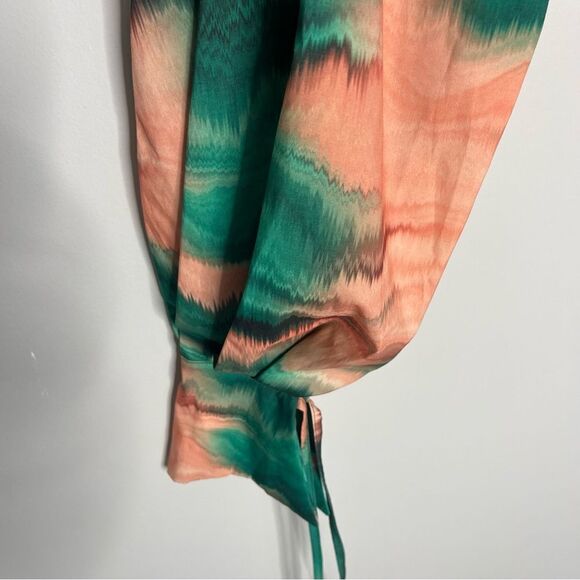 GIGIIS ASYMMETRICAL HALF SHOULDER BLOUSE TOP NWT - Picture 3 of 9